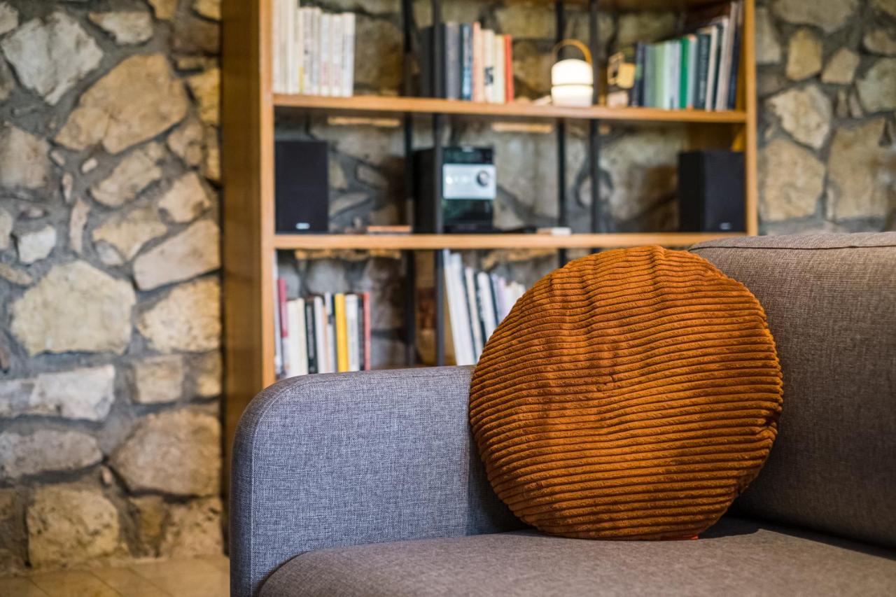 Káli Art Inn Panzió Köveskál Exterior foto