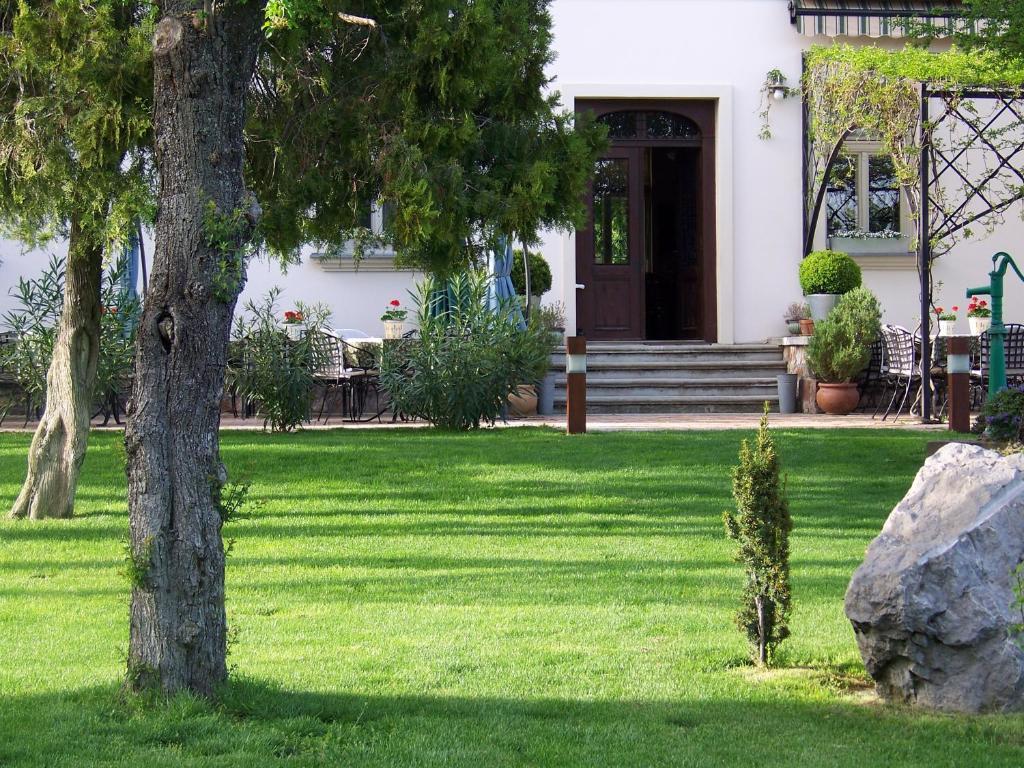 Káli Art Inn Panzió Köveskál Exterior foto