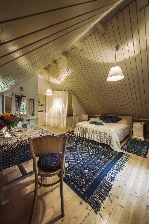 Káli Art Inn Panzió Köveskál Exterior foto